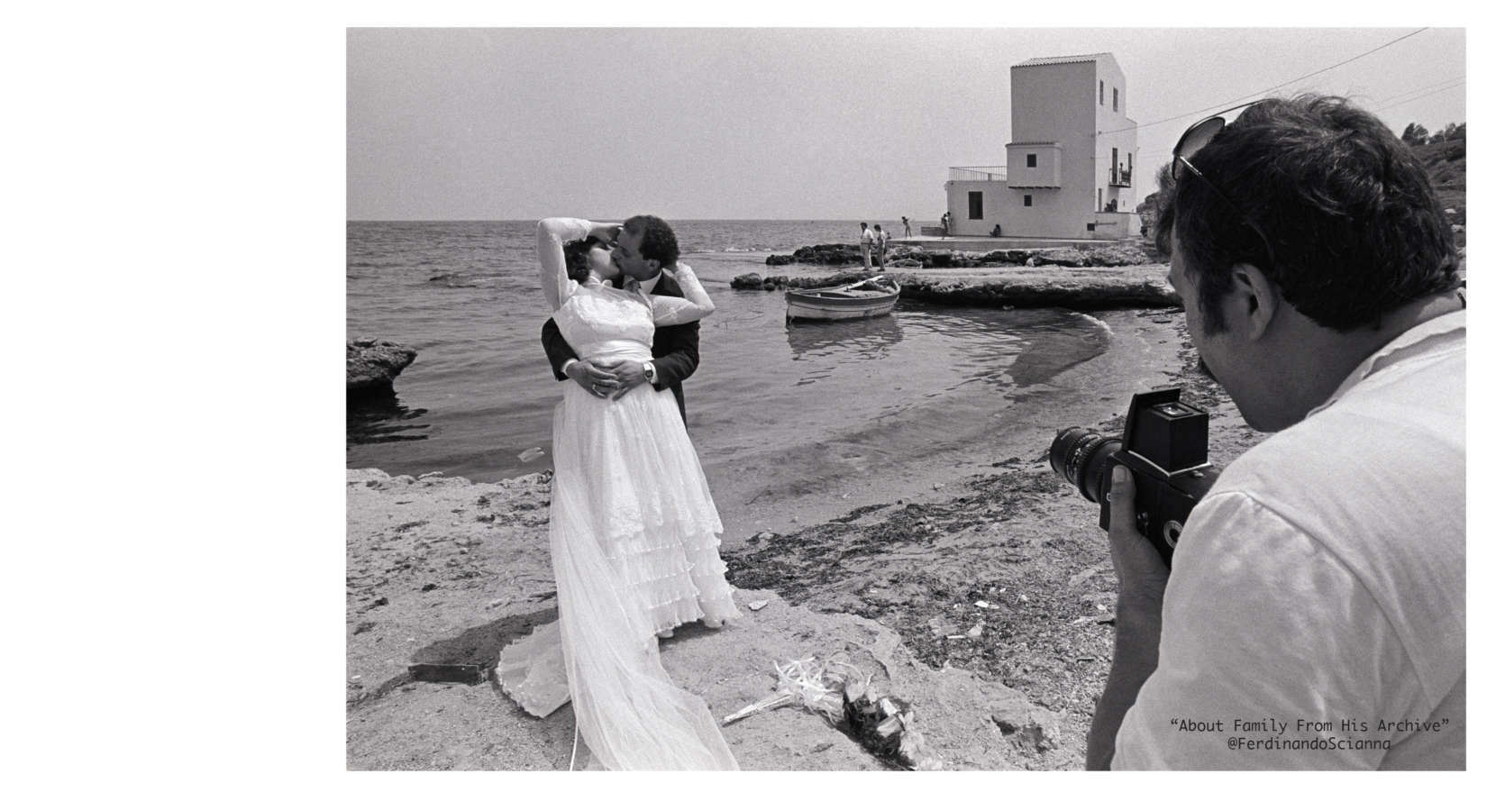 About-Family-From-his-archive@FerdinandoScianna-1660x889.jpg